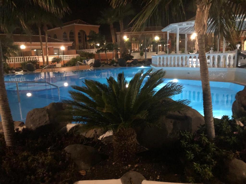 Apartamento Las Vistas Beach - Tenerife Royal Gardens Playa de las Americas  Exterior photo